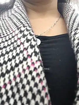 misshot 02 online show from 04/15/26, 06:04