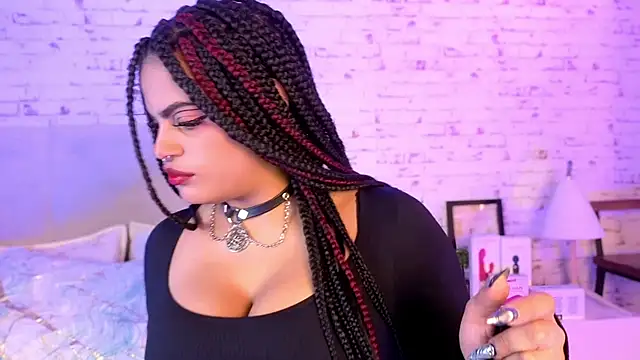 Snapshot of April_Kay chatting on 11/09/25, 03:38 April Kay online show from 11/09/25, 03:38