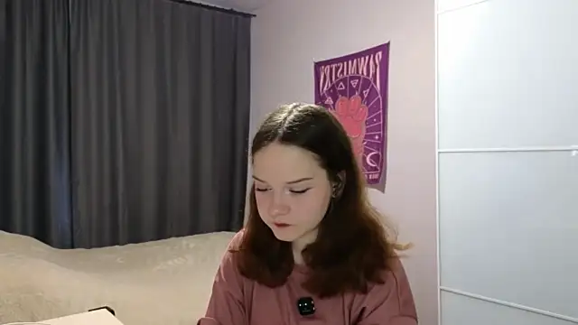 Snapshot of AlissaGerardo chatting on 06/26/26, 02:27 AlissaGerardo online show from 06/26/26, 02:27