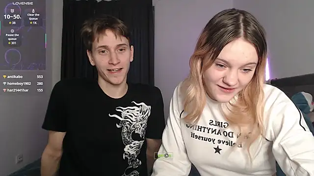 cute couple69 online show from 11/15/25, 01:40