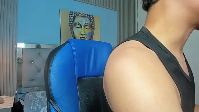 Liams18 online show from 11/26/25, 02:12