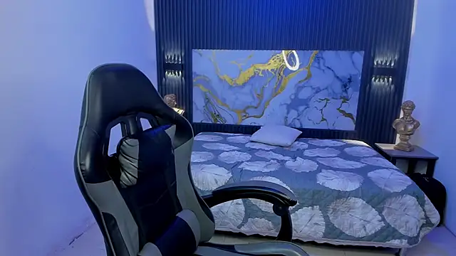 Liams18 online show from 04/08/26, 02:44