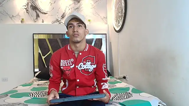 IMPERIO ROMANO online show from 12/01/25, 07:19