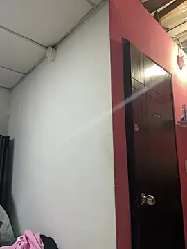 ScarlettG2004 online show from 04/29/26, 11:22