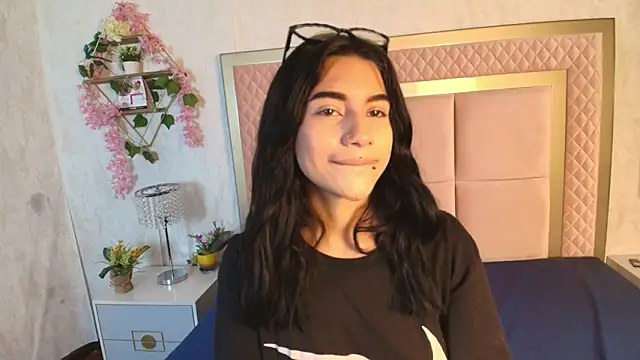 Madhison 5 online show from 02/18/26, 12:34