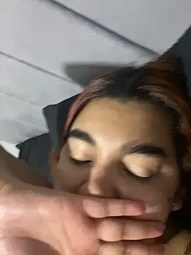 Snapshot of Anny_arango1 chatting on 02/23/26, 05:27 Anny arango1 online show from 02/23/26, 05:27