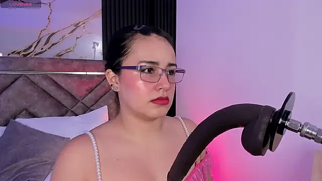 Lalalemoonds online show from 04/19/26, 01:10