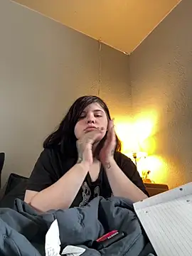 juicygoth202 online show from 02/28/26, 05:36