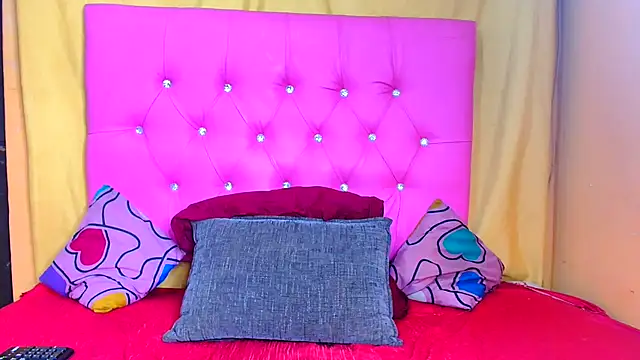 Prettybrowngirl online show from 11/13/25, 05:56