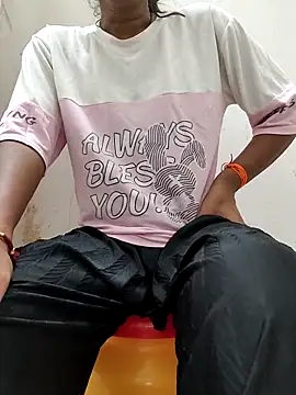 Isha kumari 69 online show from 03/08/26, 03:38