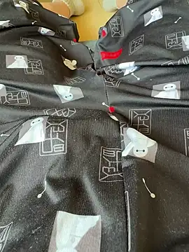 Snapshot of houkeiboy78 chatting on 06/24/26, 12:53 houkeiboy78 online show from 06/24/26, 12:53