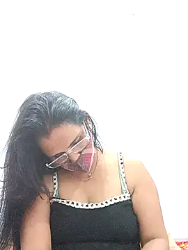 sanjana077 online show from 03/12/26, 02:12