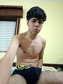 Fedeuwuu online show from 11/26/25, 04:24