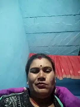 Snapshot of Chinki_pande chatting on 11/25/25, 10:54 Chinki pande online show from 11/25/25, 10:54