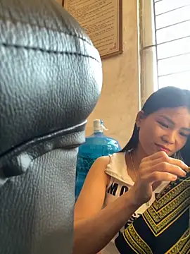 Beolulu online show from 11/23/25, 06:24