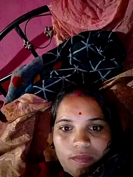 Snapshot of Hott_minesh chatting on 11/12/25, 02:50 Hott minesh online show from 11/12/25, 02:50