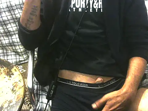 ellsaBunny online show from 11/17/25, 03:29