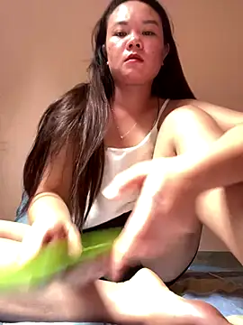 Dilen 7533 online show from 11/12/25, 05:30