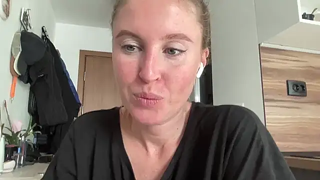 Ameli8 online show from 11/27/25, 11:12