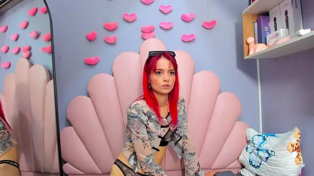 luci miller online show from 04/21/26, 03:24