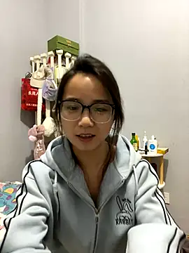 Hmm 0303 online show from 11/27/25, 02:30