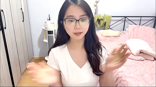 Hmm 0303 online show from 03/10/26, 03:39