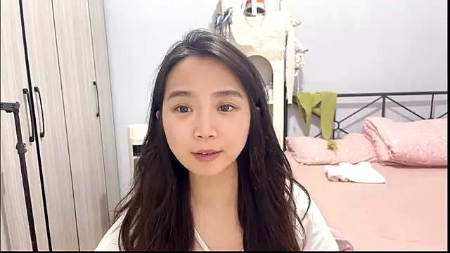 Hmm 0303 online show from 03/22/26, 04:32