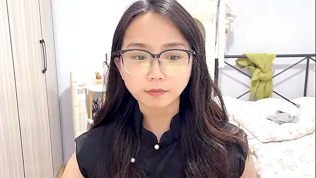 Hmm 0303 online show from 04/07/26, 04:40