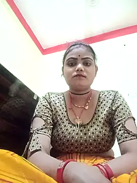 Snapshot of Riya_lovely0143 chatting on 11/25/25, 07:08 Riya lovely0143 online show from 11/25/25, 07:08