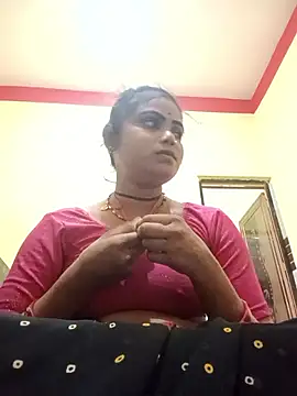 Snapshot of Riya_lovely0143 chatting on 11/30/25, 02:21 Riya lovely0143 online show from 11/30/25, 02:21