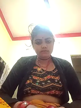 Snapshot of Riya_lovely0143 chatting on 12/04/25, 11:57 Riya lovely0143 online show from 12/04/25, 11:57