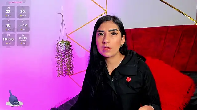 Paris Evans  online show from 12/15/25, 12:42