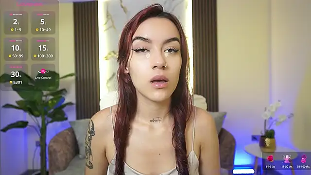 TessaaFox online show from 12/15/25, 12:09