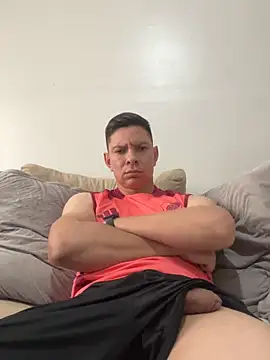 Snapshot of Maluma1995 chatting on 11/06/25, 03:57 Maluma1995 online show from 11/06/25, 03:57