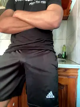 Snapshot of Maluma1995 chatting on 01/11/26, 05:29 Maluma1995 online show from 01/11/26, 05:29