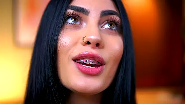 RavennaDArcy online show from 11/24/25, 08:08