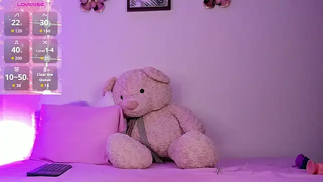 Nyra lux16 online show from 12/02/25, 07:57