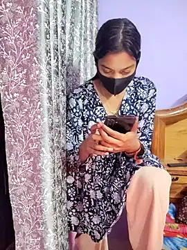 Student12th online show from 01/15/26, 04:22