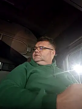 Grase44 online show from 11/10/25, 01:59