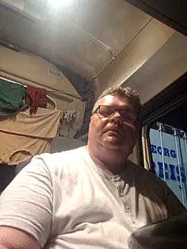 Snapshot of Grase44 chatting on 02/09/26, 06:12 Grase44 online show from 02/09/26, 06:12