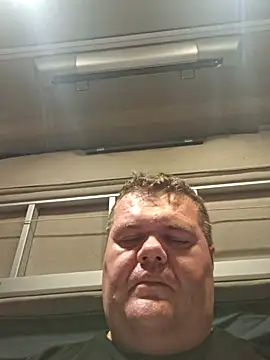 Snapshot of Grase44 chatting on 03/13/26, 09:43 Grase44 online show from 03/13/26, 09:43