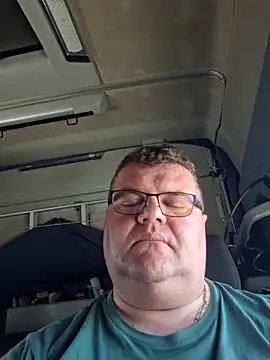 Snapshot of Grase44 chatting on 03/24/26, 01:49 Grase44 online show from 03/24/26, 01:49