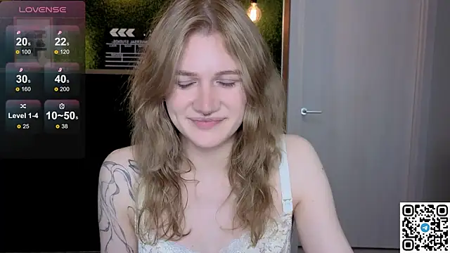 Snapshot of eshleeygreen chatting on 05/12/26, 09:23 eshleeygreen online show from 05/12/26, 09:23
