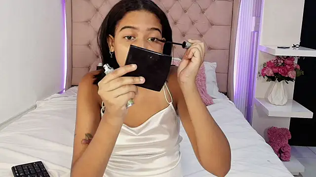 cheerry moon online show from 11/28/25, 09:06