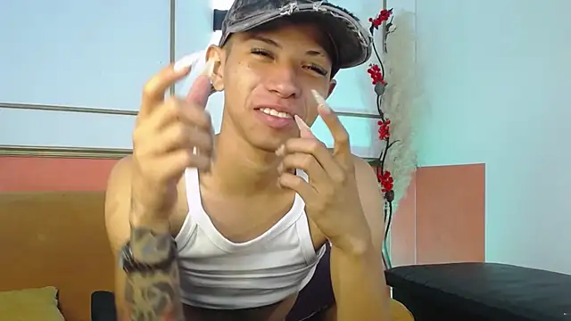 Tessachains 2  online show from 11/21/25, 01:59