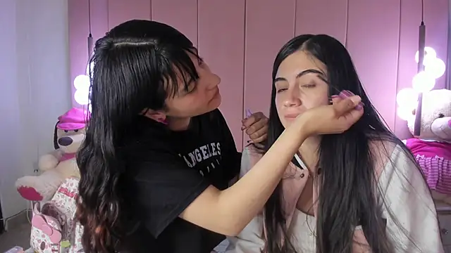 yinyang luar online show from 12/19/25, 07:21