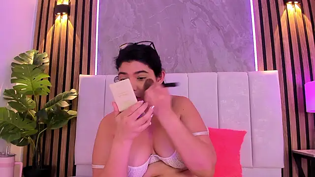 Carlotta de velour online show from 03/24/26, 03:11