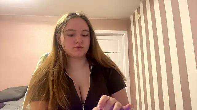 BabyBlissxx online show from 03/25/26, 10:05