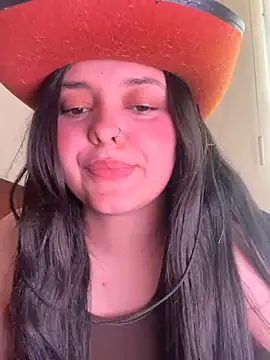 candicewest  online show from 04/15/26, 04:36