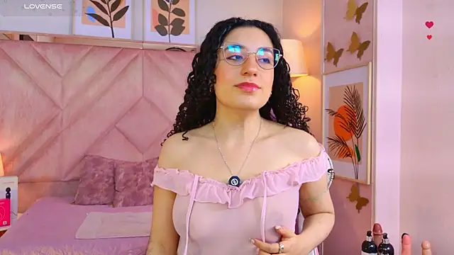 DemiJones  online show from 06/04/26, 04:29